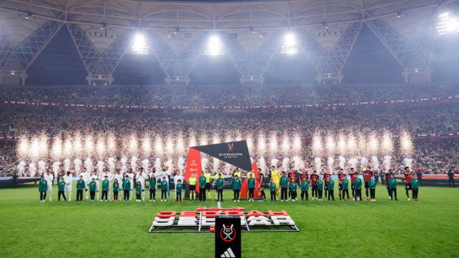 Jugadores del Real Madrid y del Mallorca.