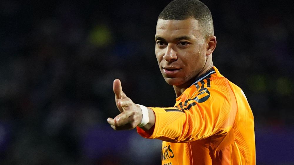 Kylian Mbappé está a doce goles de superar los registros de Cristiano Ronaldo en su primera temporada como madridista.