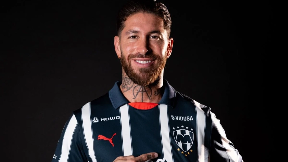 Sergio Ramos con su nuevo equipo