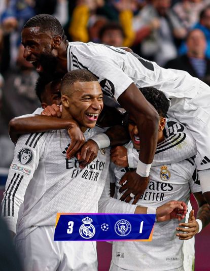 Jugadores del Real Madrid celebrando un gol. 