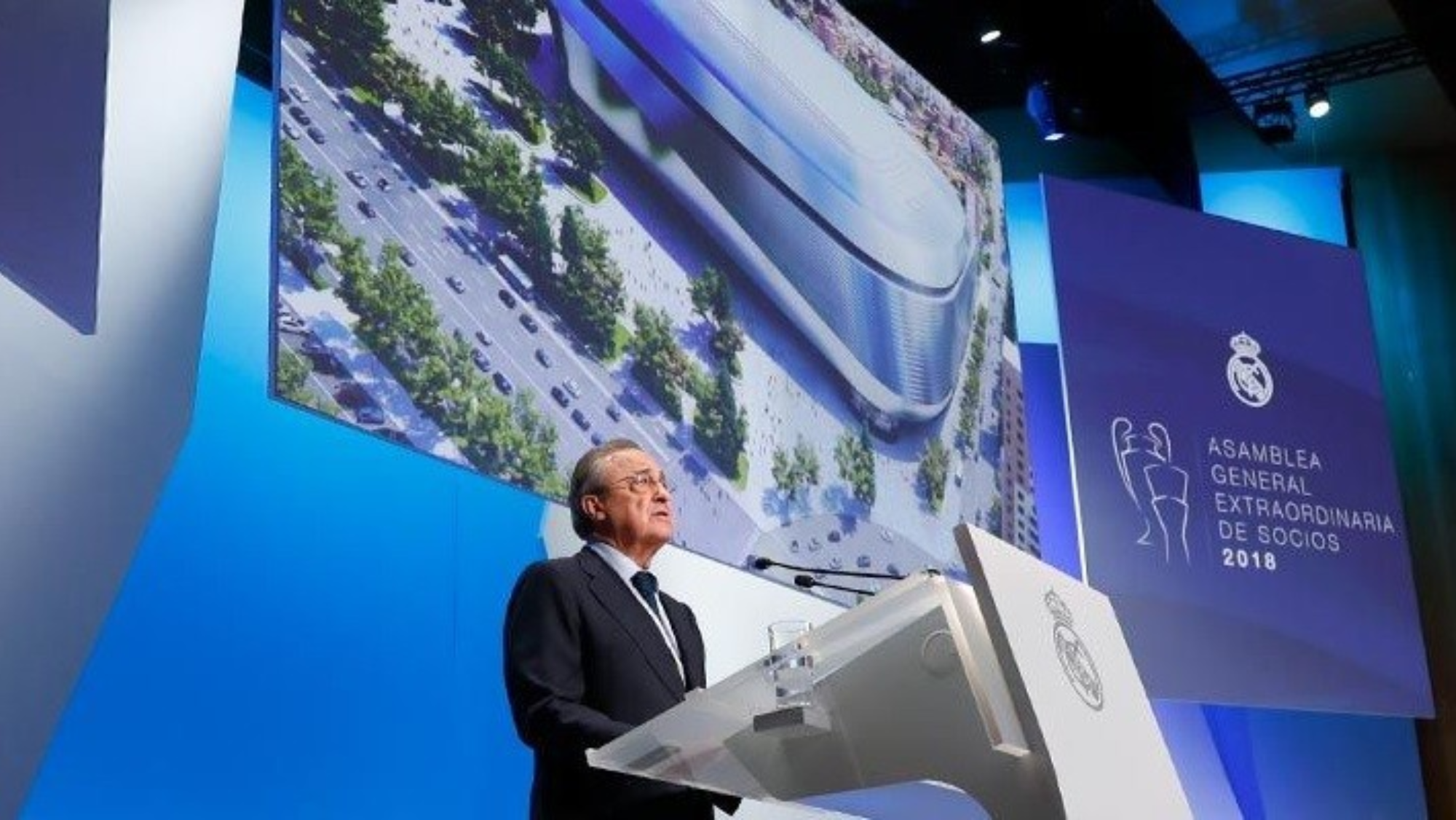 Florentino Pérez en la Asamblea General Extraordinaria de Socios celebrada en 2018