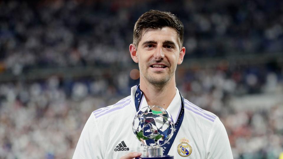 Thibaut Courtois, con el MVP de la final de la Champions 