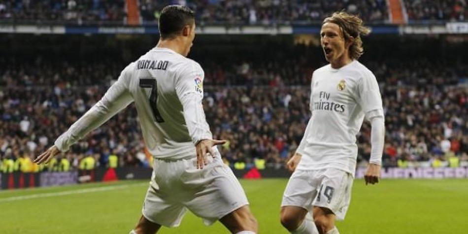 Cristiano Ronaldo y Modric con el Real Madrid