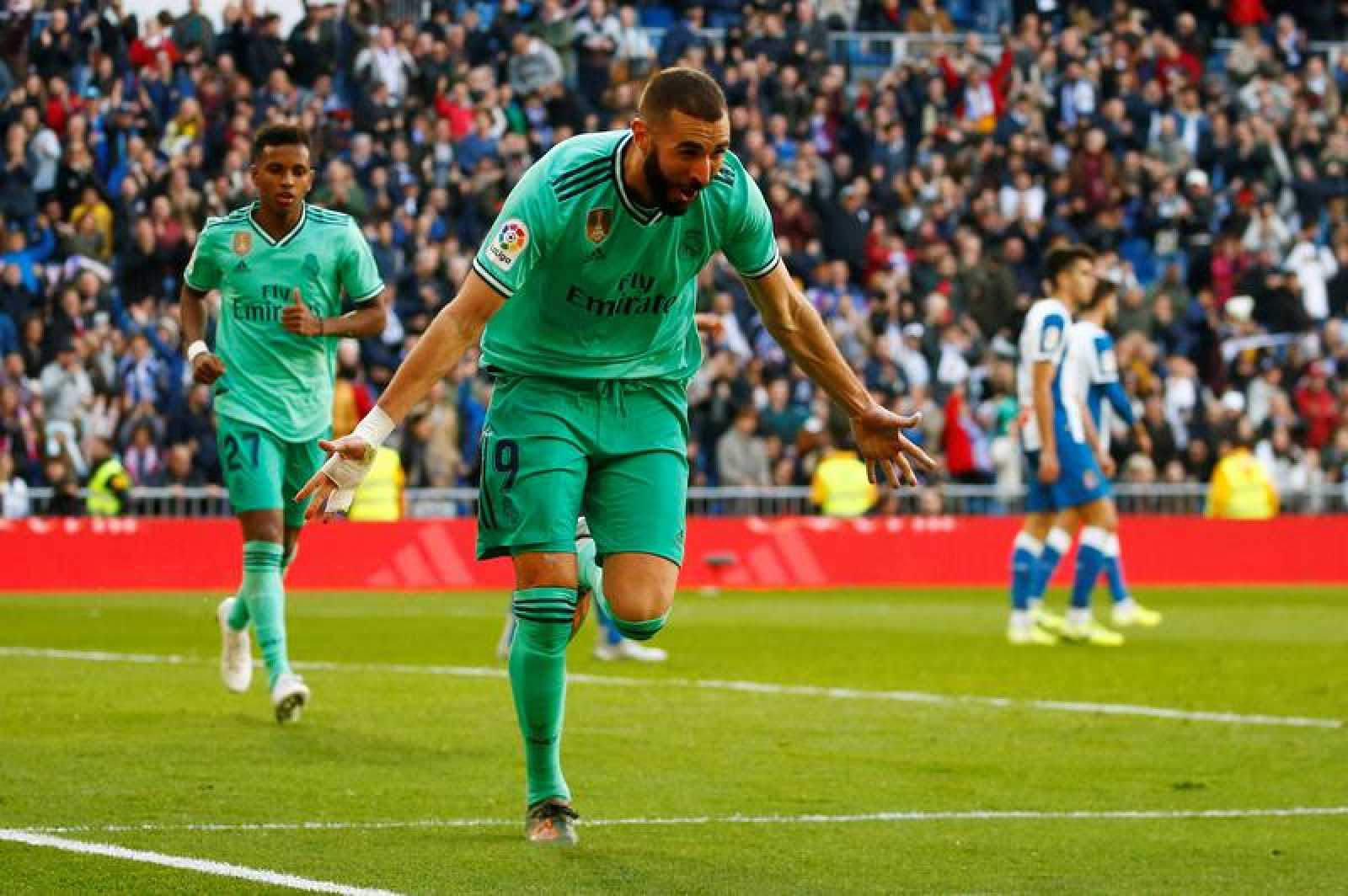 Benzema celebrando un gol esta temporada